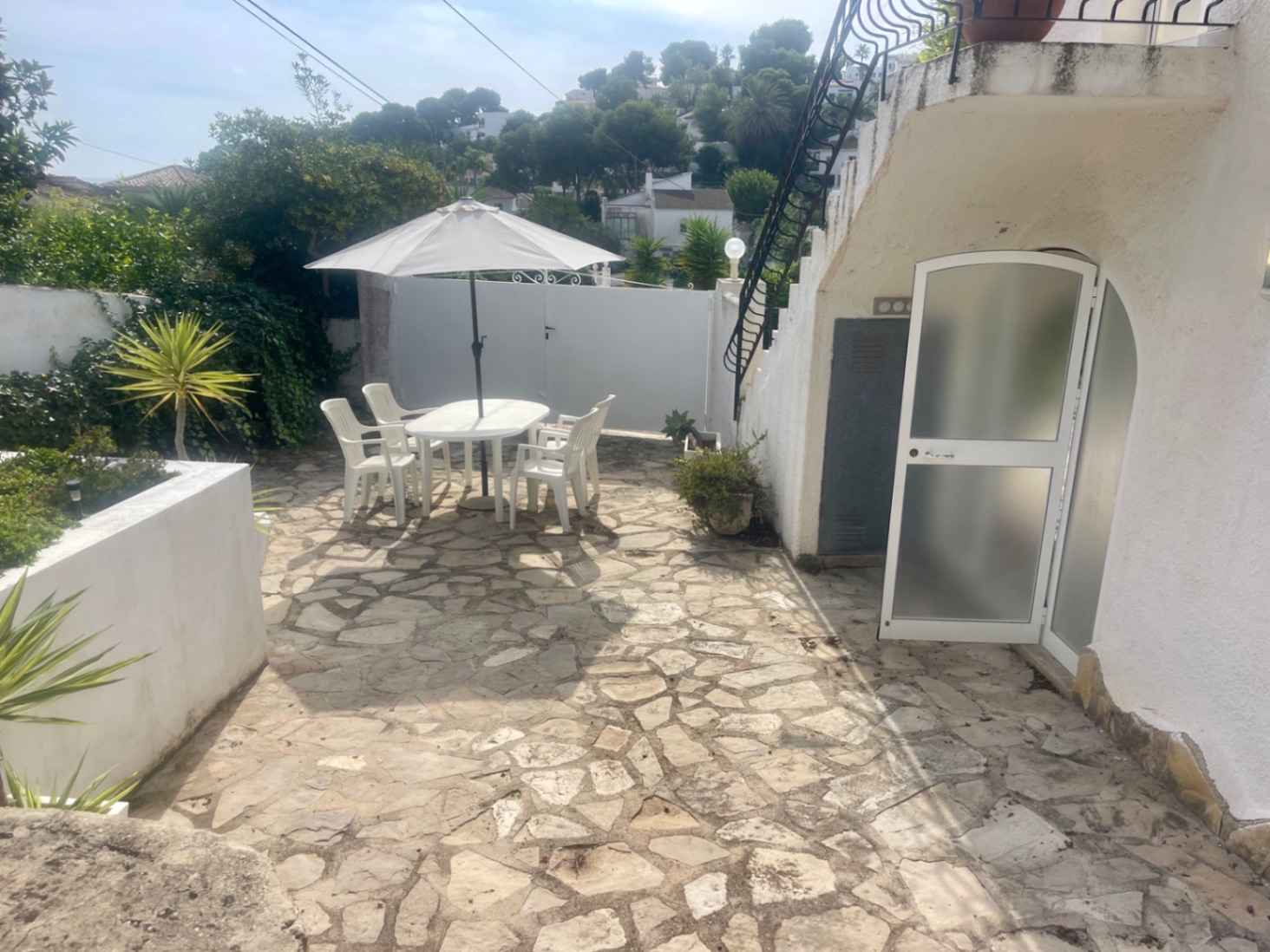 ALQUILER APARTAMENTO PLANTA BAJA MORAIRA