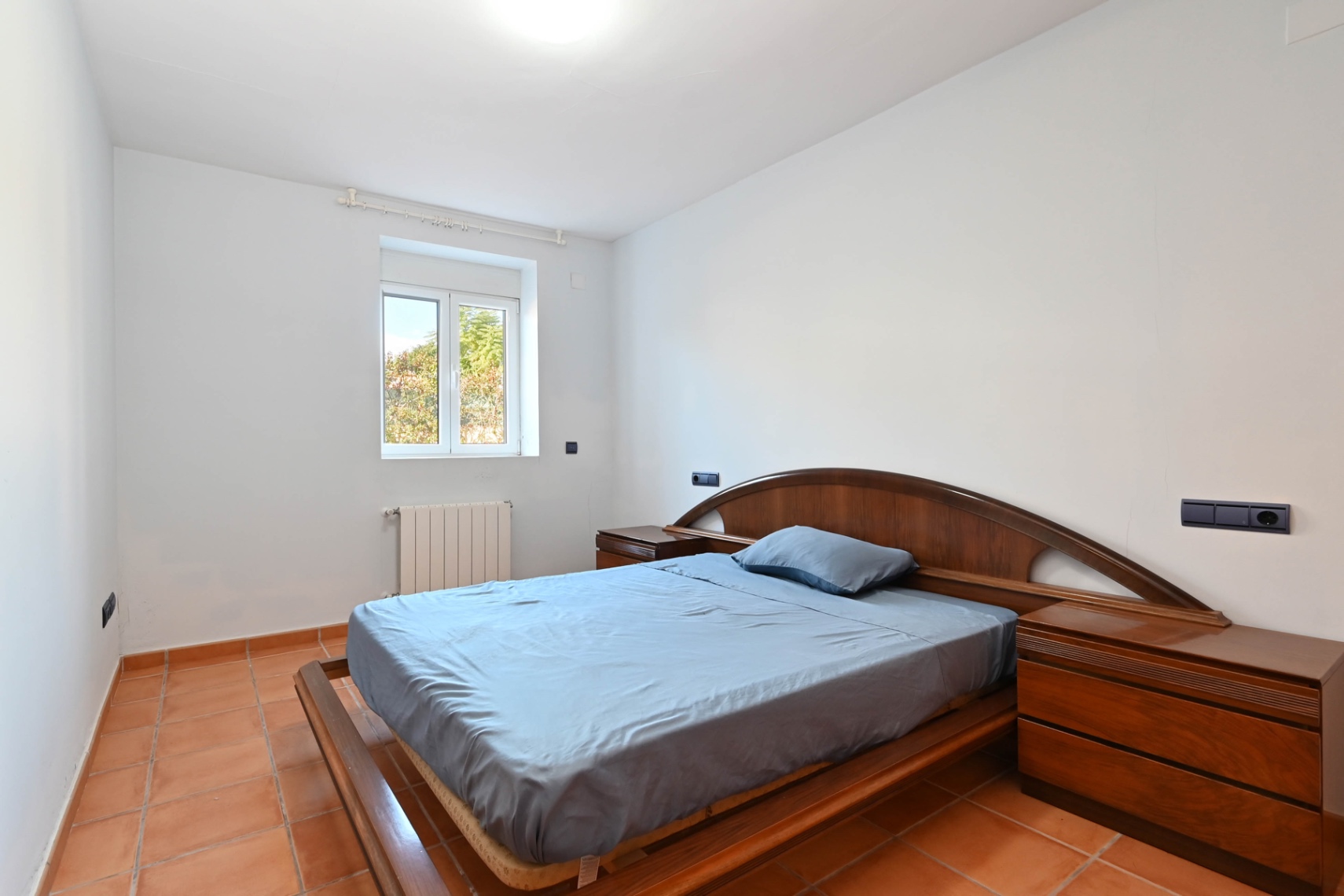 JOYA ARQUITECTÓNICA, PISCINA, TENIS Y CASA DE INVITADOS EN ALZIRA